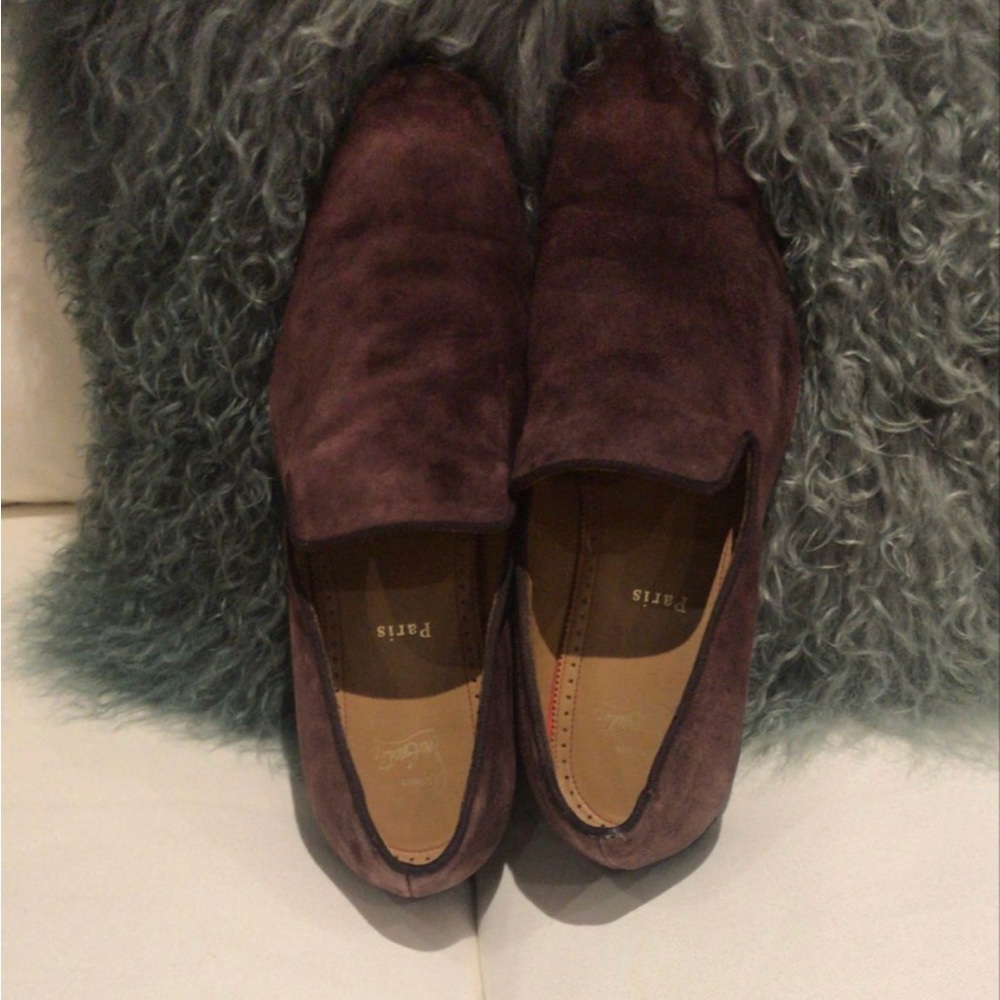 Christian Louboutin Men's Purple Suede Loafers, 42